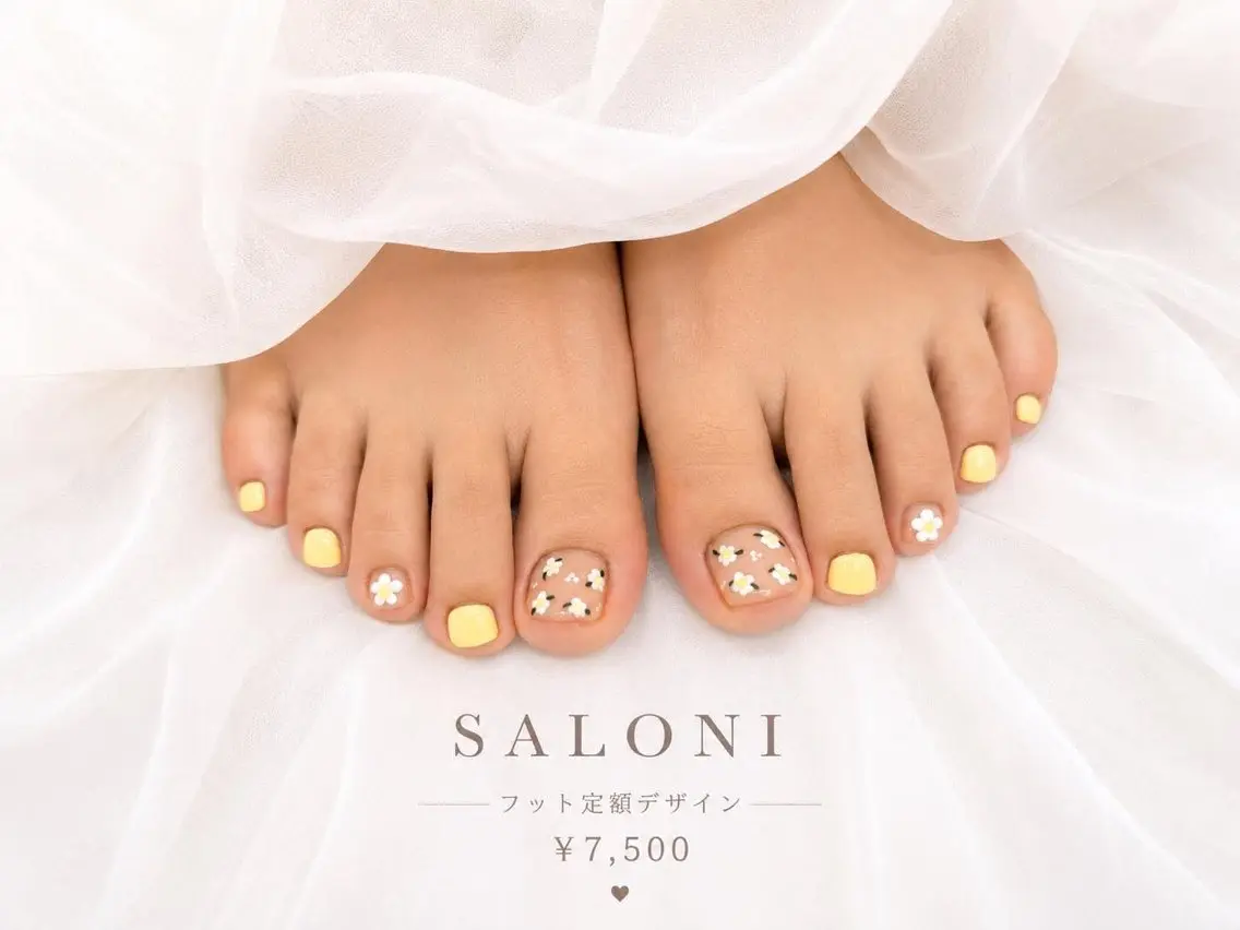 ネイル フットネイル ATULA nailのネイルデザイン