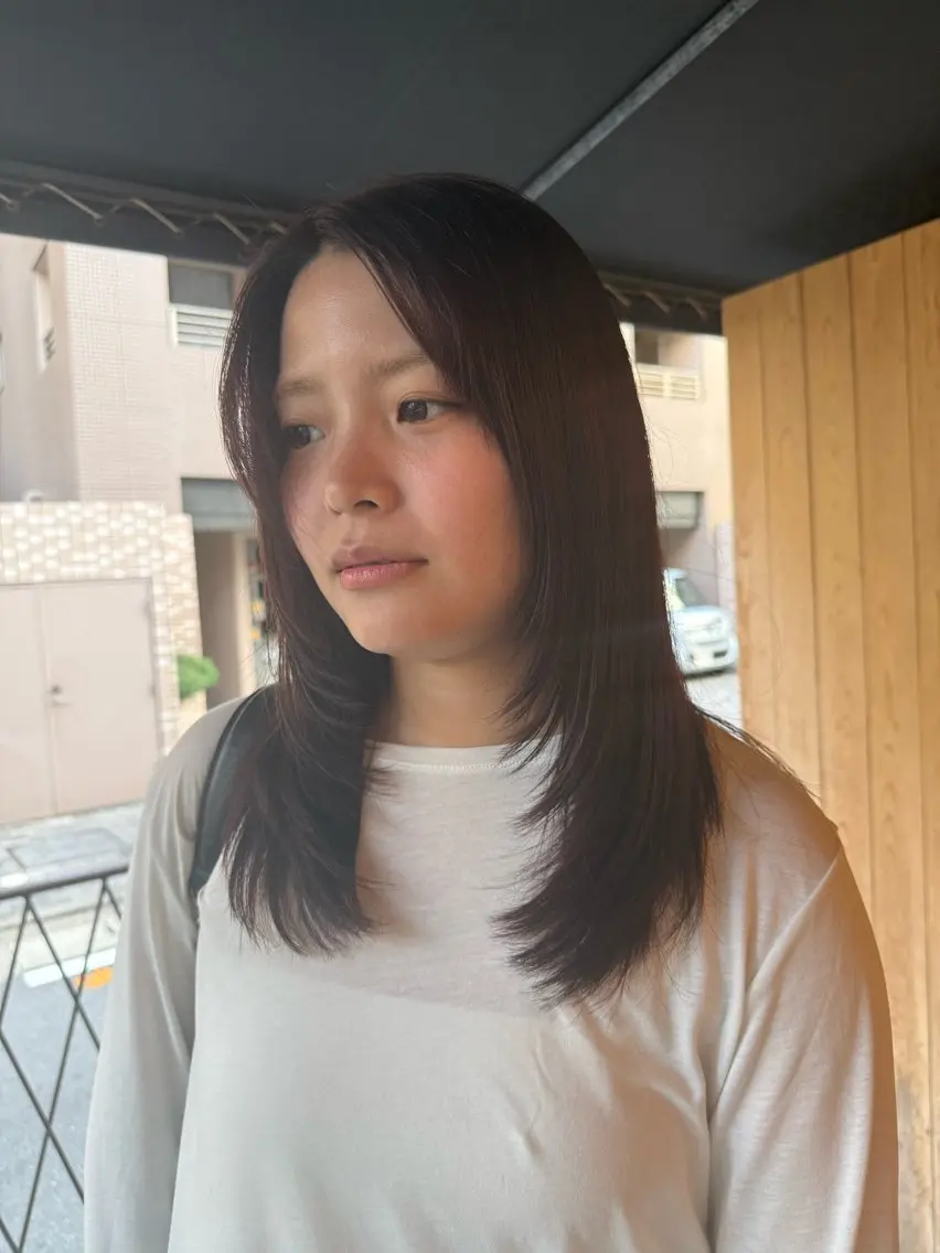 ロング レイヤーカット 似合わせカット カット ヘアカラー 赤瀬川 希咲のヘアスタイル
