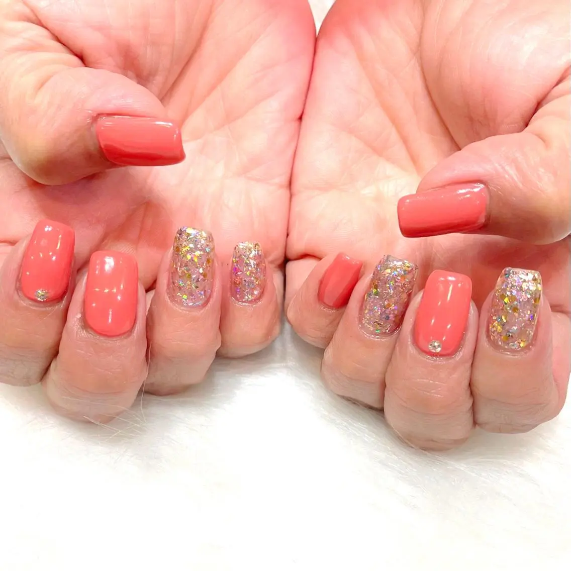 ネイル ラメ(グリッター) ワンカラーネイル MADDYNAILS ✴︎柏痛ネイルのネイルデザイン