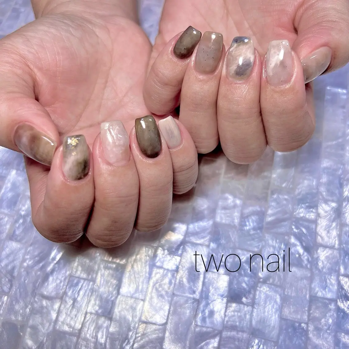 ネイル アートネイル ネイルチップ ホワイト ハンドネイル two nailのネイルデザイン