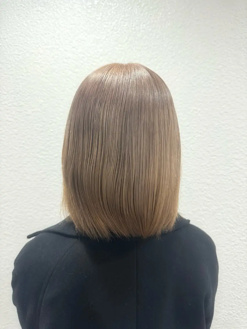 ミディアム カラー ブリーチ 🩰片川 真白🪽のヘアスタイル