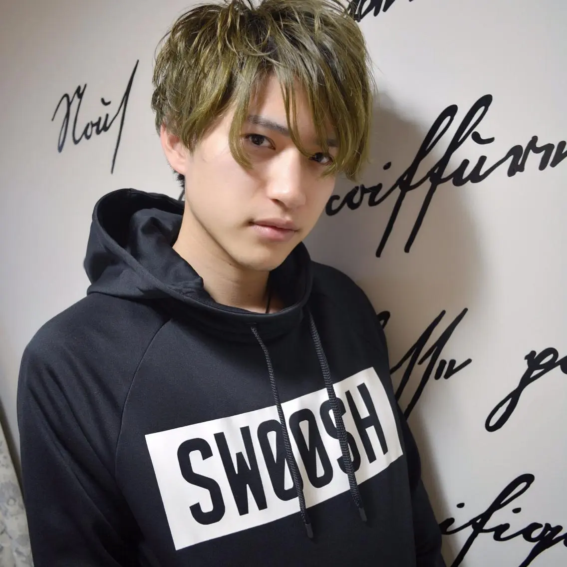 ミディアム ヒグチ カナのヘアスタイル