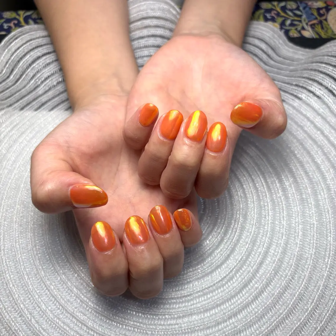 ネイル ミラーネイル ハンドネイル HAILEY nail saronのネイルデザイン