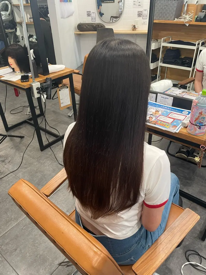 ロング 顔周りカット カット SHIAN橋本店 🍼りおのヘアスタイル