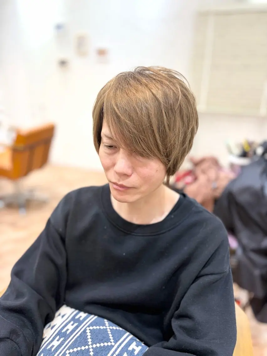 ショート カラー メンズ カット トリートメント 松下 倫子のヘアスタイル