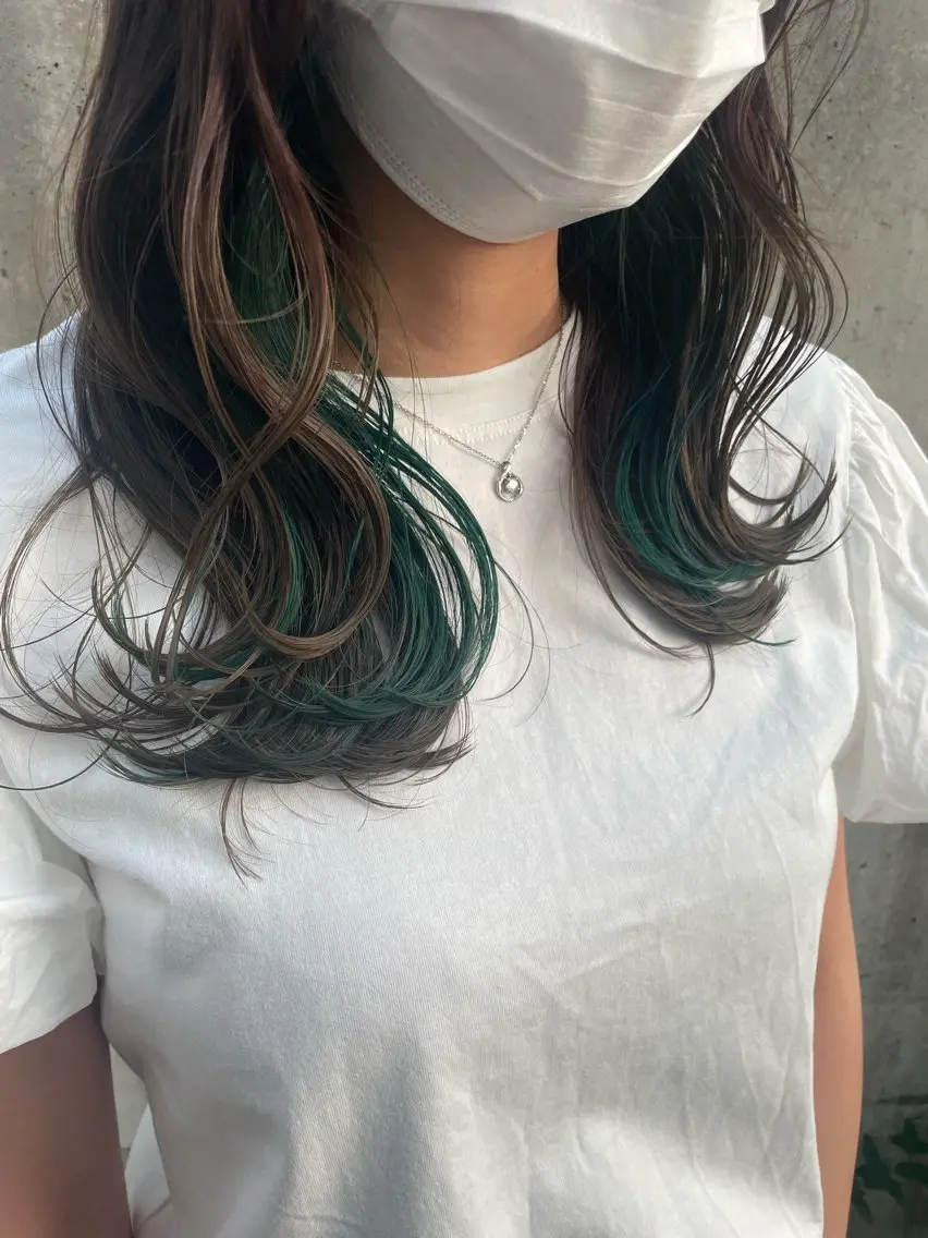セミロング カラー イヤリングカラー ブランシェ神領店 笹原渚紗のヘアスタイル