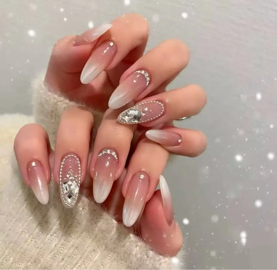 ネイル フラワーネイル フレンチネイル ジェルネイル ガラスフレンチ ハート ハンドネイル ハンドケア BabyYouMi nailのネイルデザイン