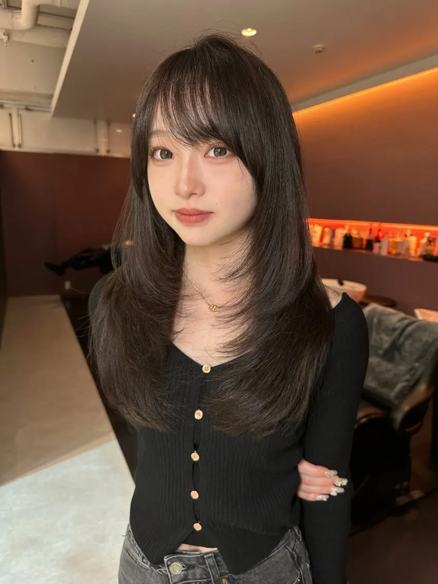 ロング カラー カット トリートメント 爆美女製造機 レイヤーのプロのヘアスタイル