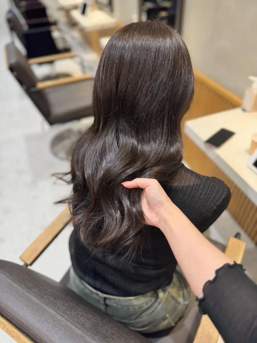 セミロング カラー カット ヘアカラー トリートメント ヘアセット/レイヤー 赤み消し/はるかのヘアスタイル