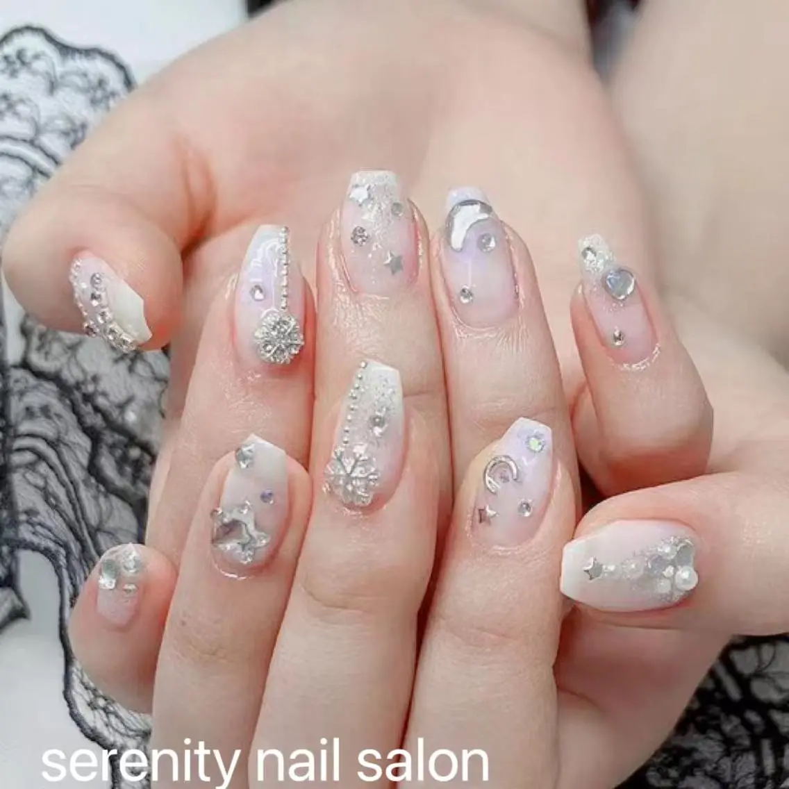 ネイル ハンドネイル ハンドケア ✨Serenity Nail salonのネイルデザイン
