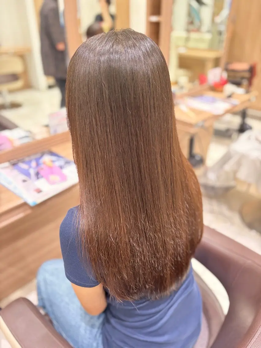 ロング パーマ カット 縮毛矯正 トリートメント ヘッドスパ 🐈‍⬛SARA🎀 縮毛矯正のヘアスタイル