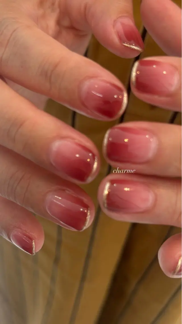 ネイル グラデーション ラメ(グリッター) ハンドネイル charme nailのネイルデザイン