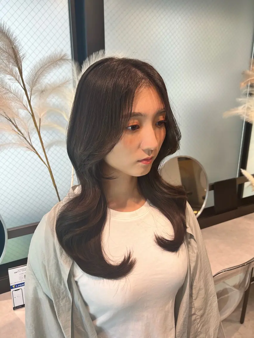ミディアム カラー ヘアアレンジ くびれヘア レイヤーカット 💖韓国ヘアの匠 💖TAKUMI💖のヘアスタイル