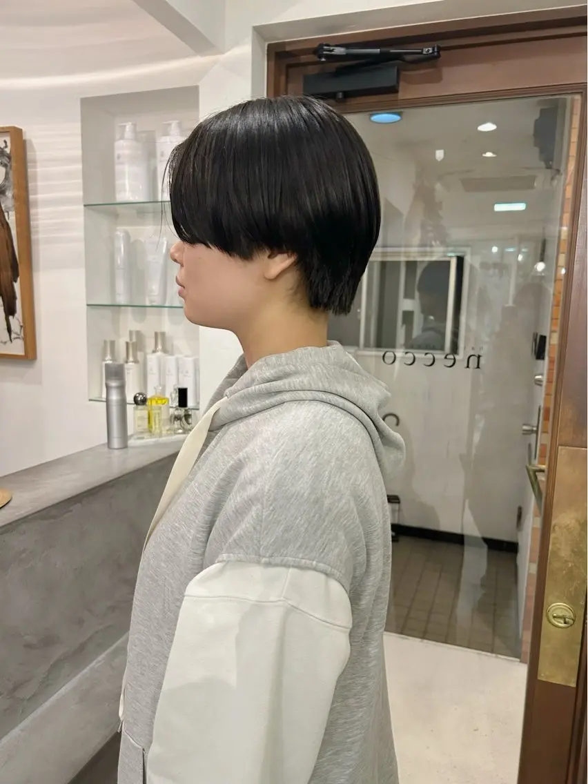 ショート ハンサムショート ショートヘア 谷澤 朋佳のヘアスタイル