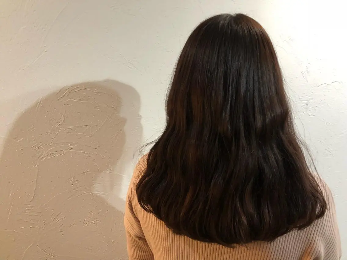 セミロング カラー アッシュ ラベンダーカラー ラベンダーアッシュ パープルカラー やました りなのヘアスタイル