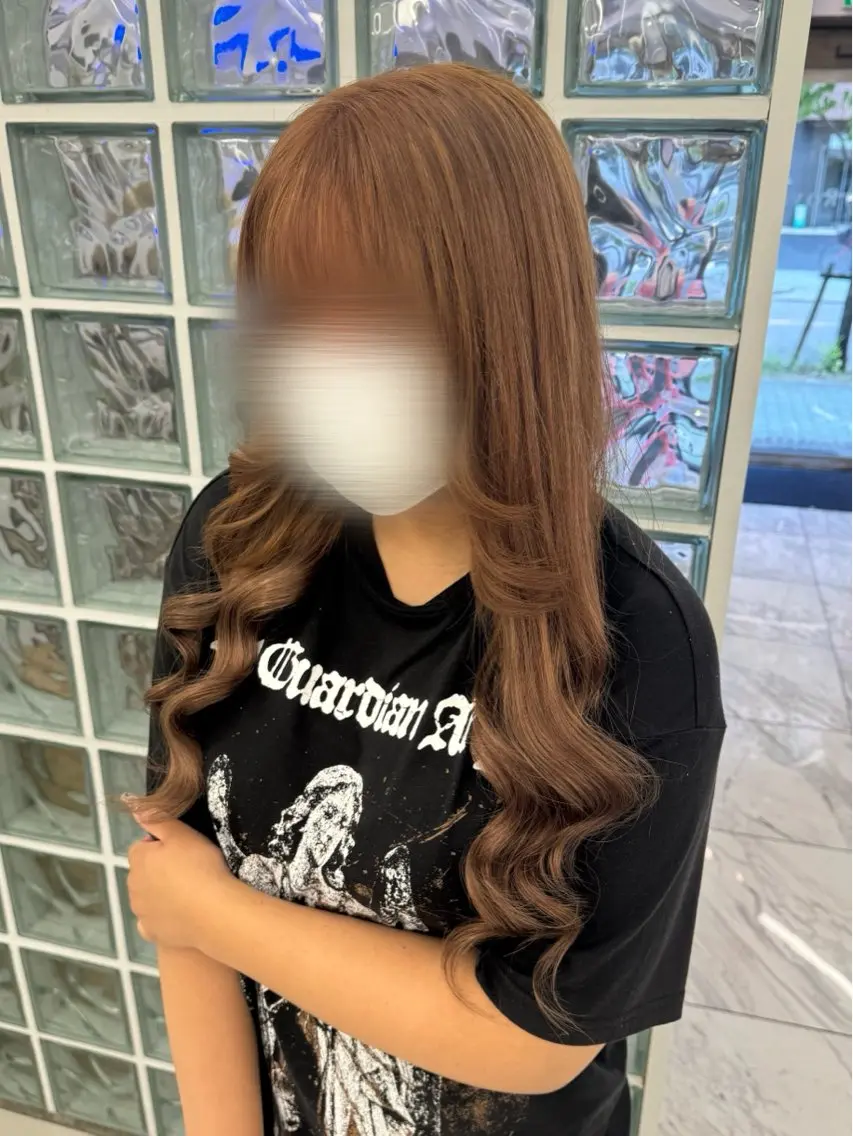 ロング カラー ブラウンカラー ヘアカラー エクステ Nene /Roverのヘアスタイル