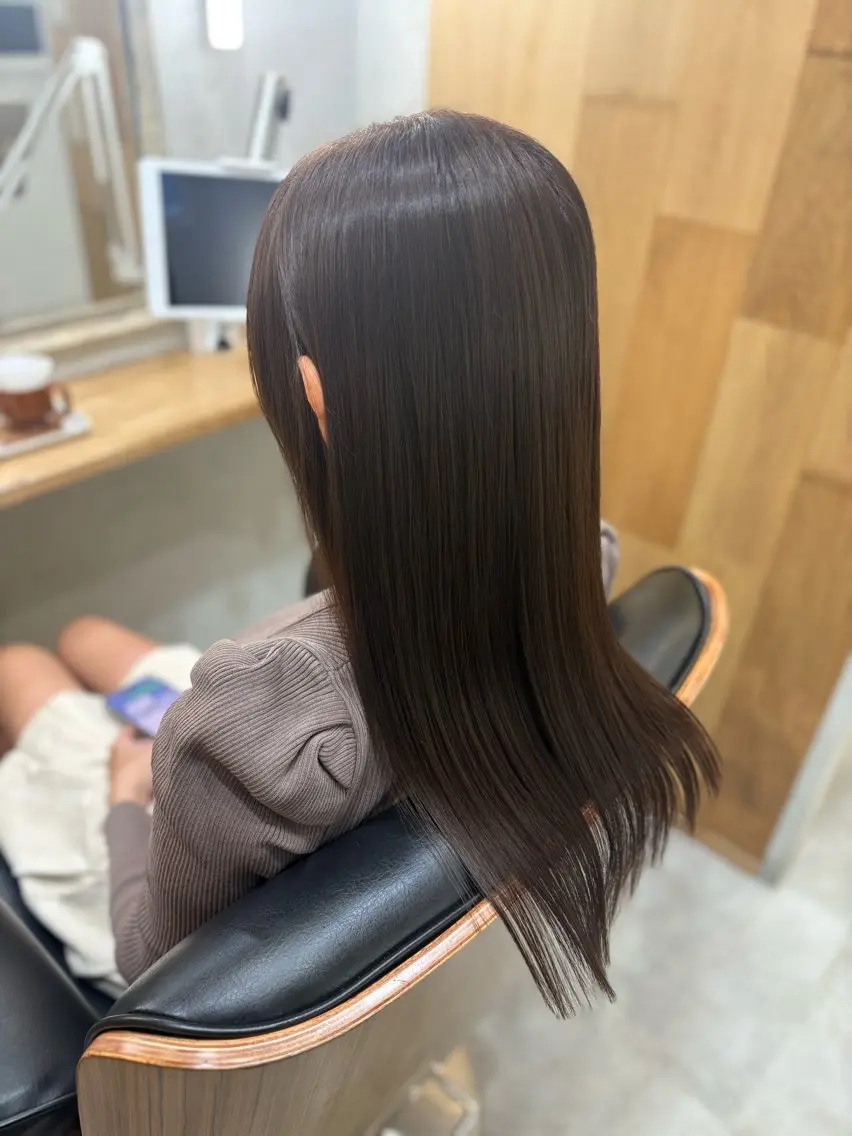ロング カット 縮毛矯正 白鳥 正孝のヘアスタイル