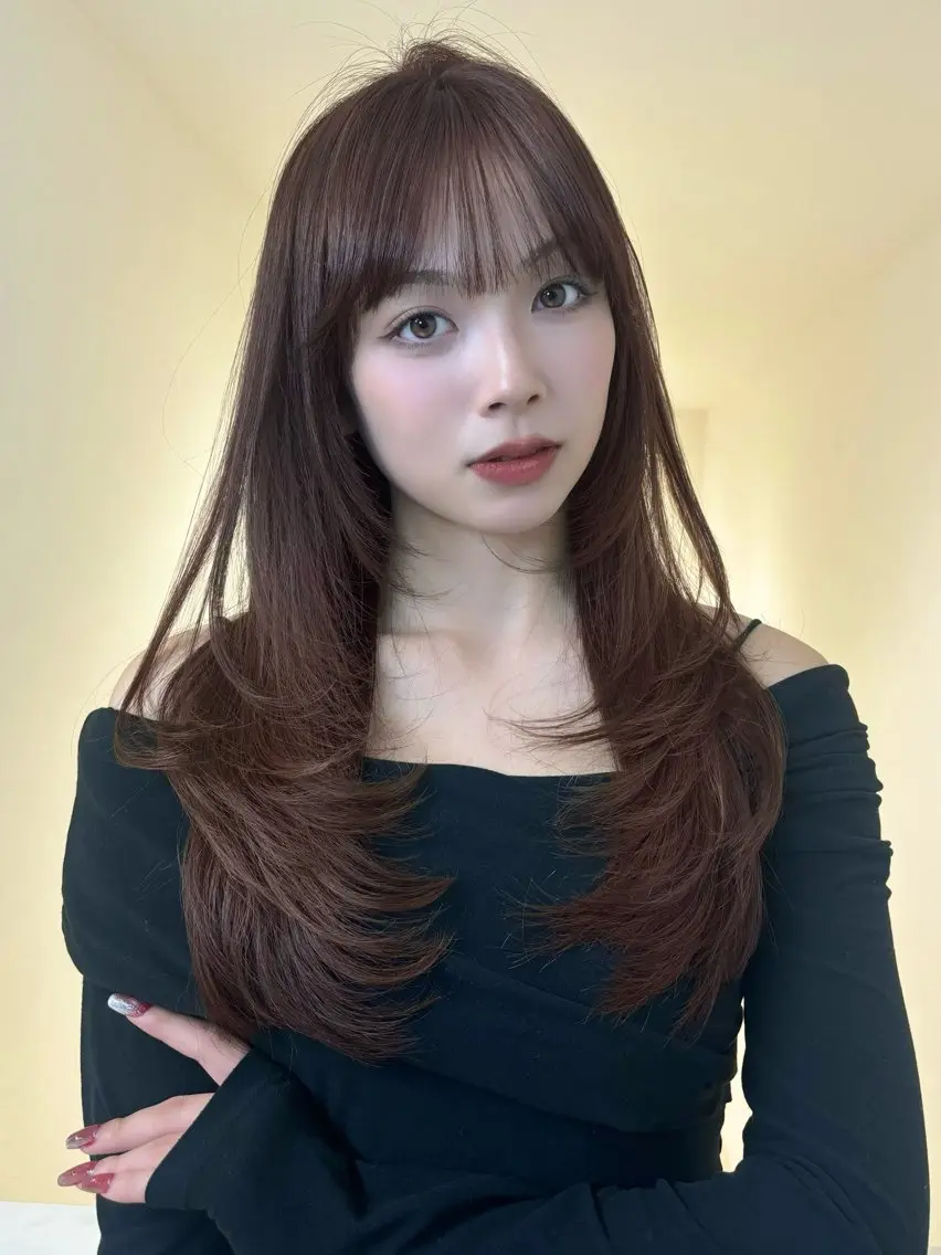 ロング カラー ヘアアレンジ レイヤーカット momo /レイヤー/暖色のヘアスタイル