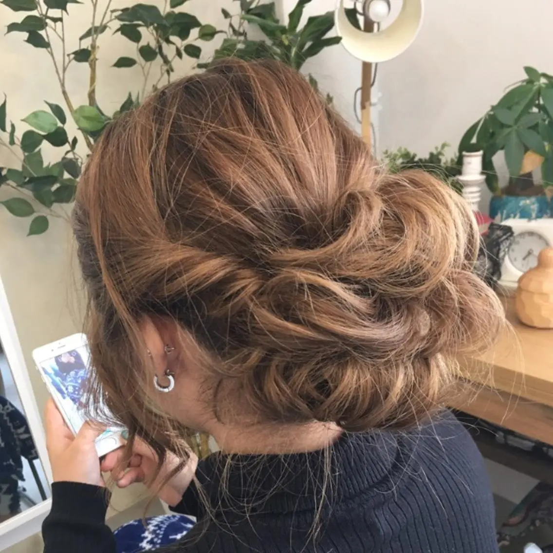 セミロング ヘアアレンジ 成人式 農添 杏のヘアスタイル