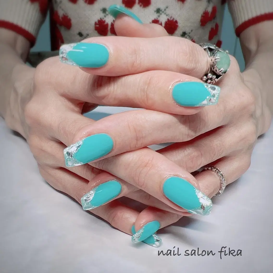 ネイル ブルー フレンチネイル ガラスフレンチ キラキラネイル 夏ネイル nail salon fikaのネイルデザイン