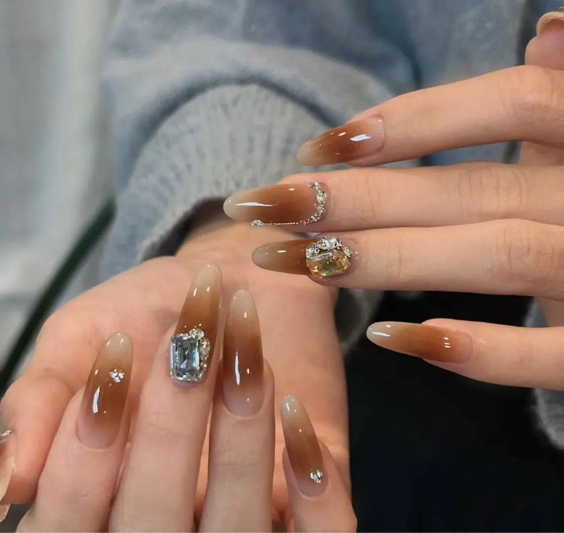 ネイル ハンドネイル ハンドケア beautynail Emiのネイルデザイン