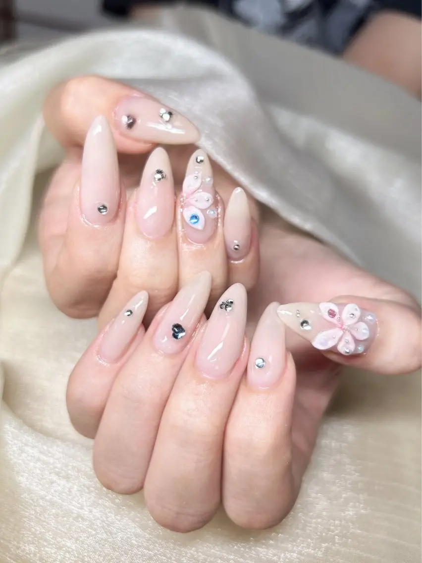 ネイル 持ち込み LUKA NAILのネイルデザイン