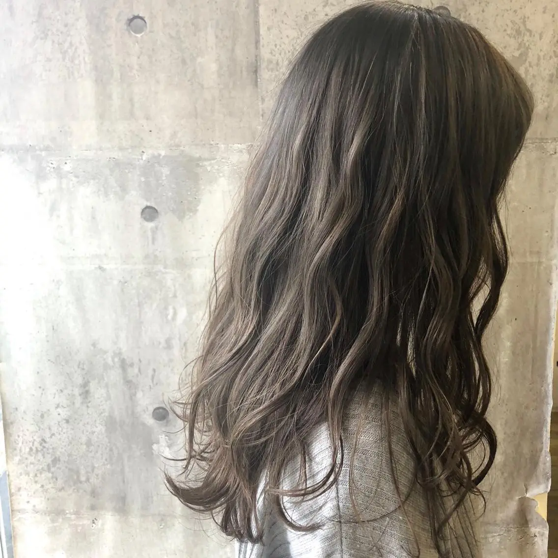 ロング カラー アッシュ ダブルカラー ミント 菅沢 奈生のヘアスタイル