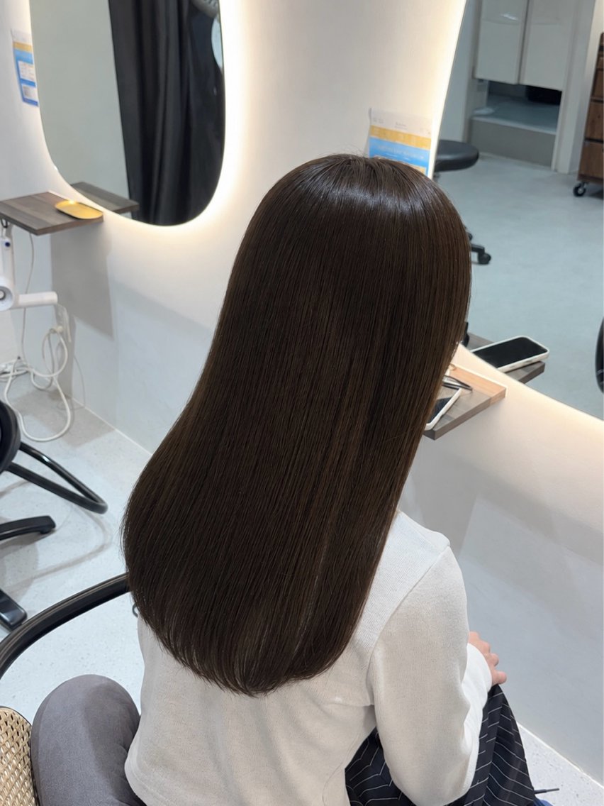 セミロング カラー 🍒みしろ ほたる🍒のヘアスタイル