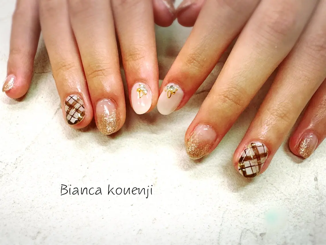 ネイル アンクル高円寺 💅宮林のネイルデザイン