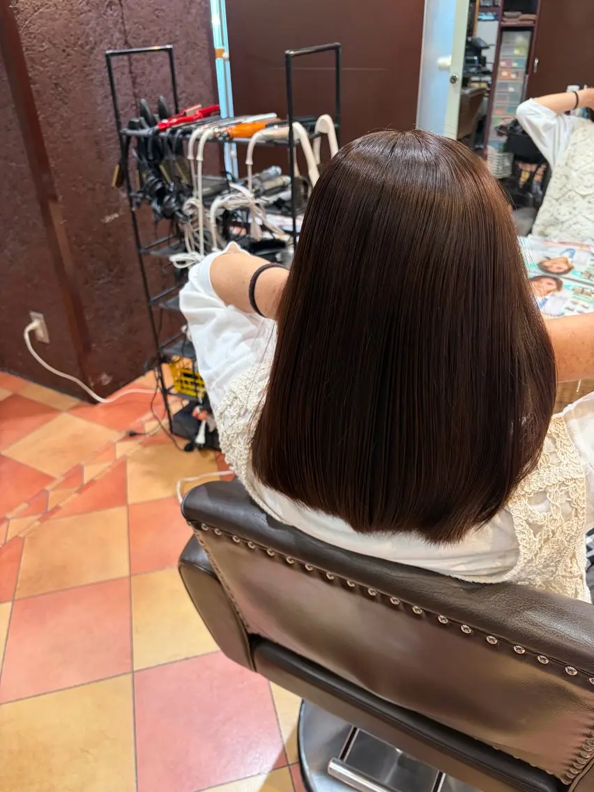 セミロング カラー 長谷川 賢治のヘアスタイル
