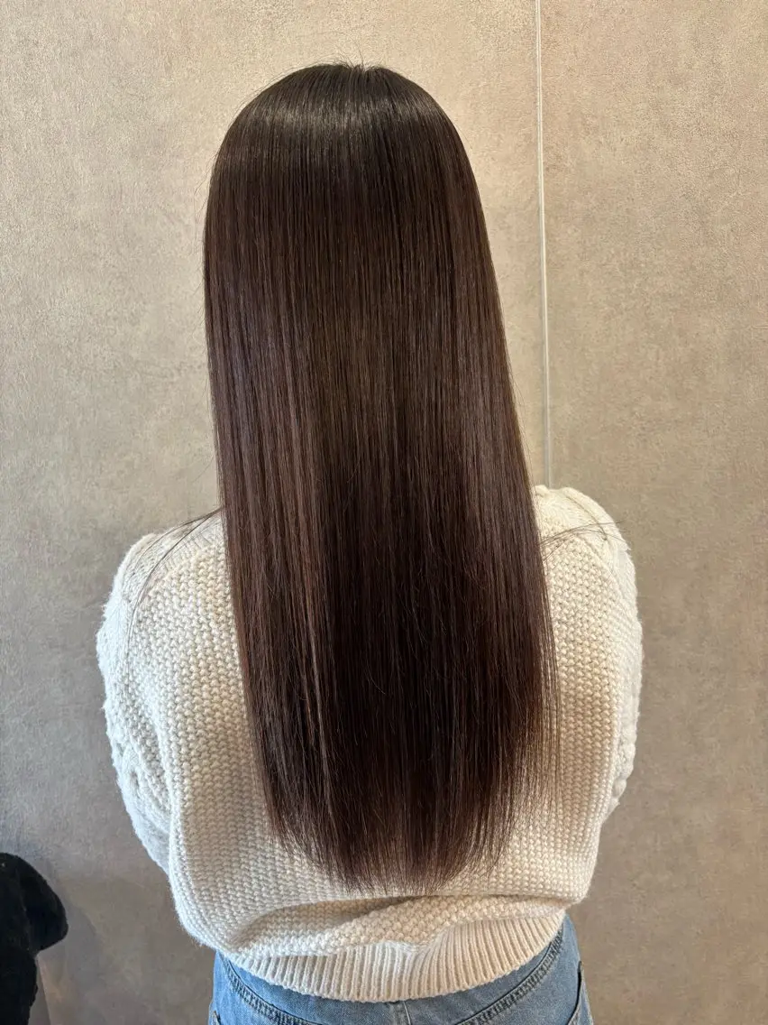 カラー ブリーチ ブラウンカラー ブリーチなしカラー 町山 すみれのヘアスタイル
