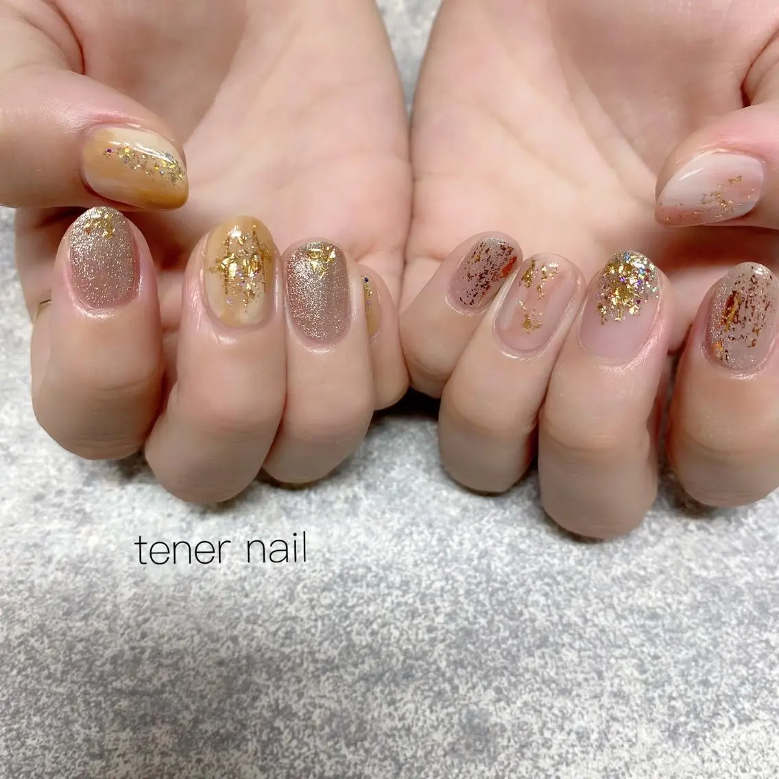 ネイル ゴールド ニュアンスネイル テネルネイル tener nailのネイルデザイン
