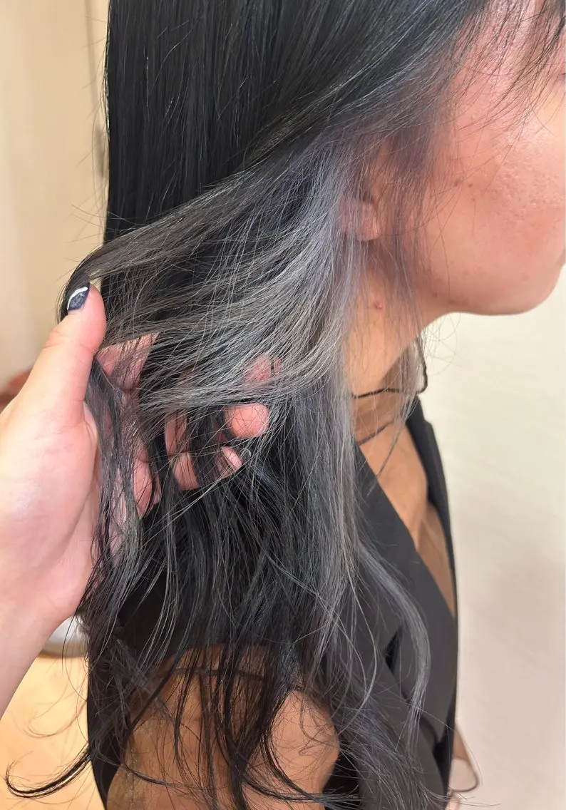 ロング ヘアカラー ミ ユのヘアスタイル