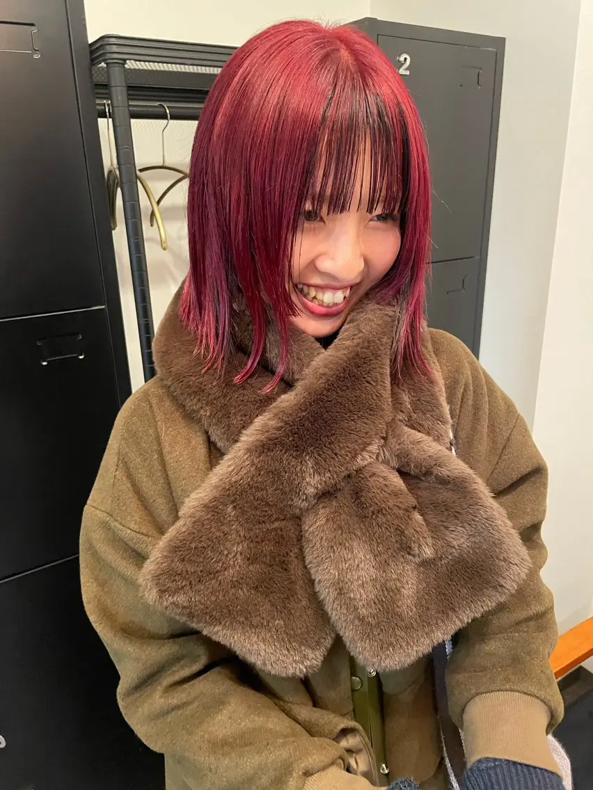 ミディアム カラー カット ヘアカラー トリートメント 東 みのりのヘアスタイル