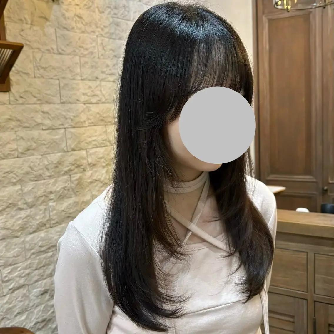 ロング 坂本菜摘 |レイヤーカットのヘアスタイル