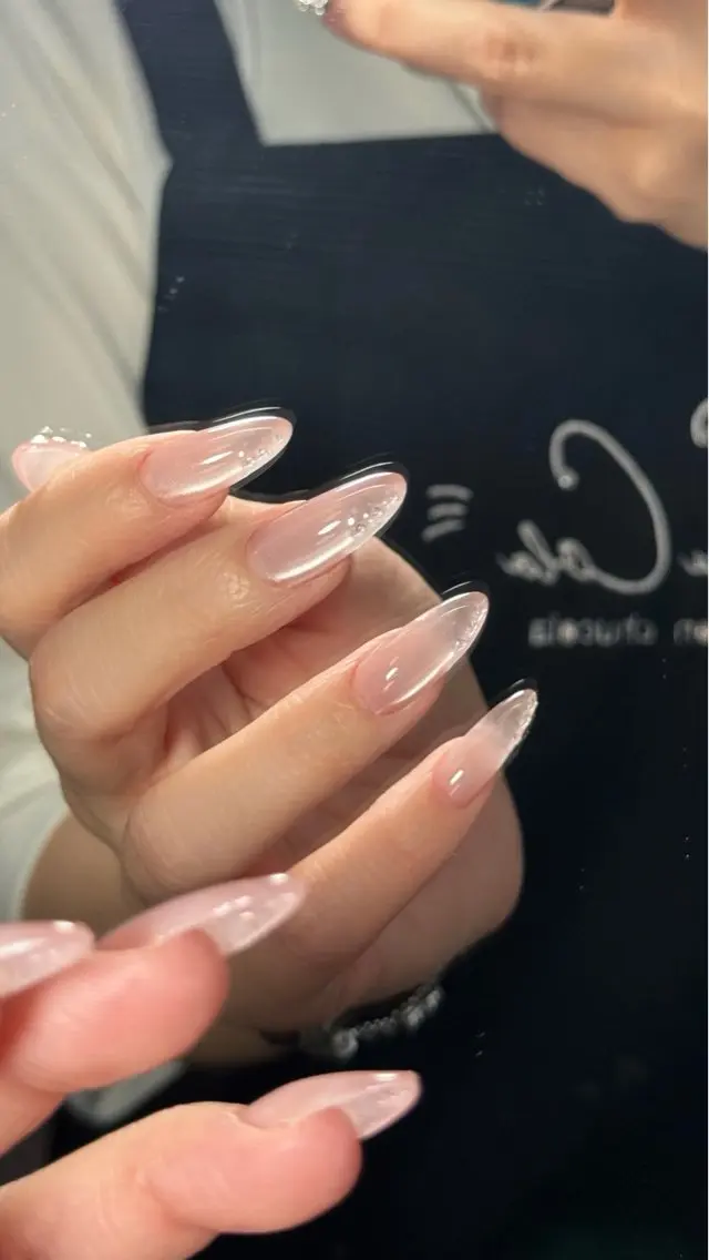ネイル マグネットネイル シンプルネイル ワンホンネイル nailsalon ChuColaのネイルデザイン