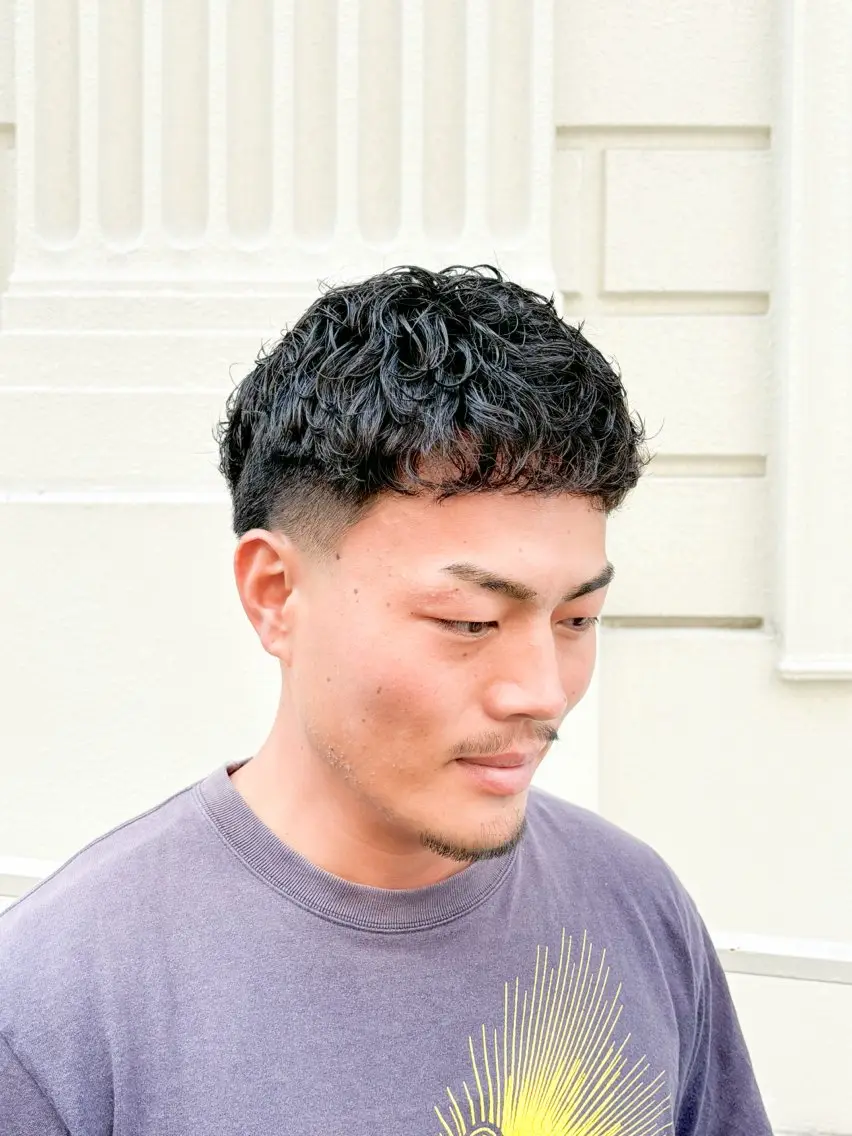 ショート パーマ メンズ カット パーマ 三宮メンズカット ヨシイッキのヘアスタイル