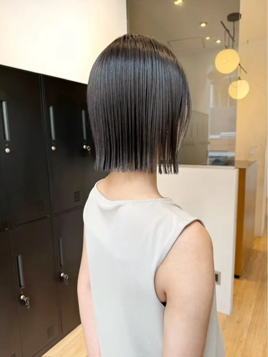 ショート 縮毛矯正×ボブ🥣 オイカワ レイのヘアスタイル