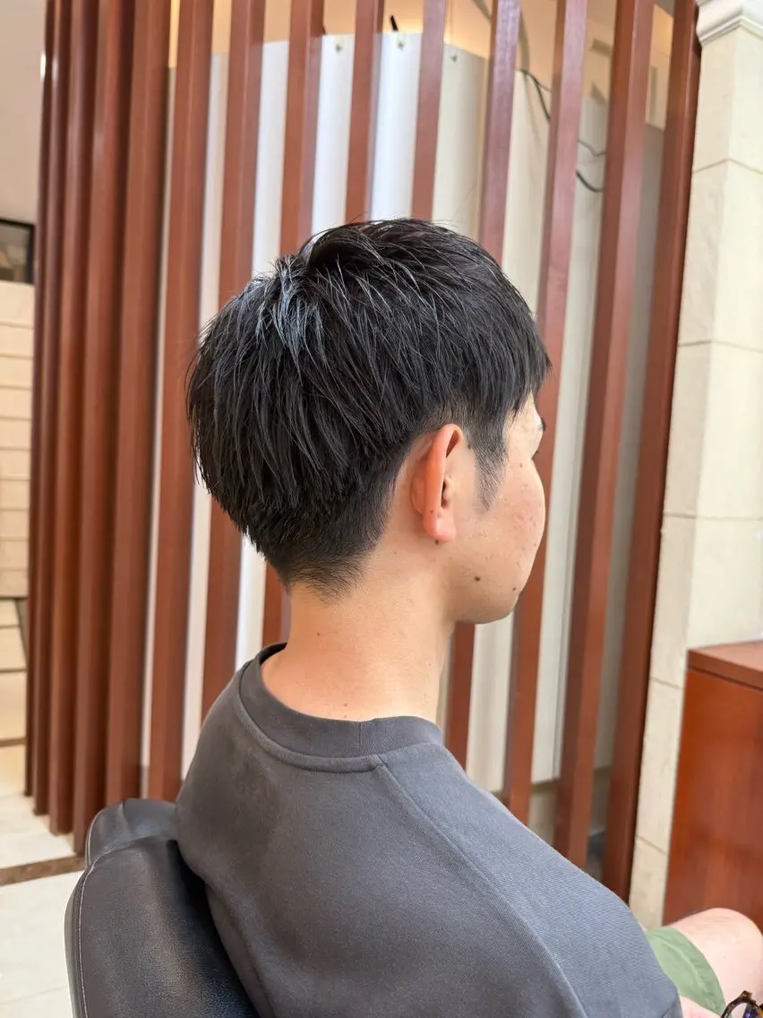 ショート メンズ 飯塚 美羽のヘアスタイル
