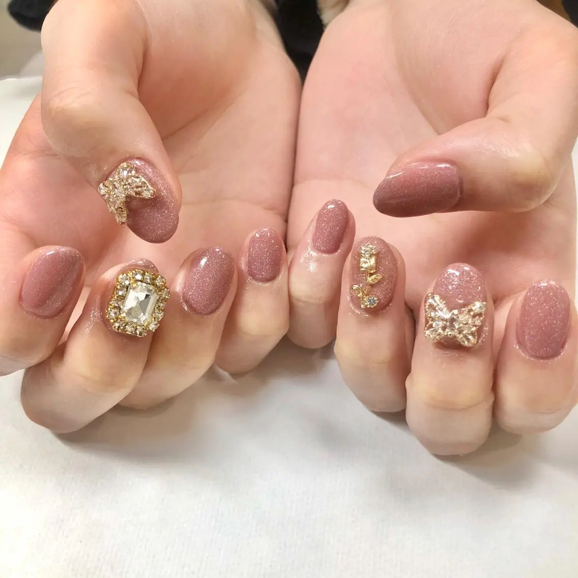 ネイル キラキラネイル ワンカラーネイル 🎀AYAKO 🎀中韓ネイルのネイルデザイン