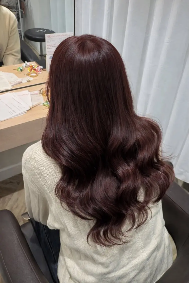 カラー ブリーチ ブリーチなしカラー ヘアカラー 三阪 凜のヘアスタイル