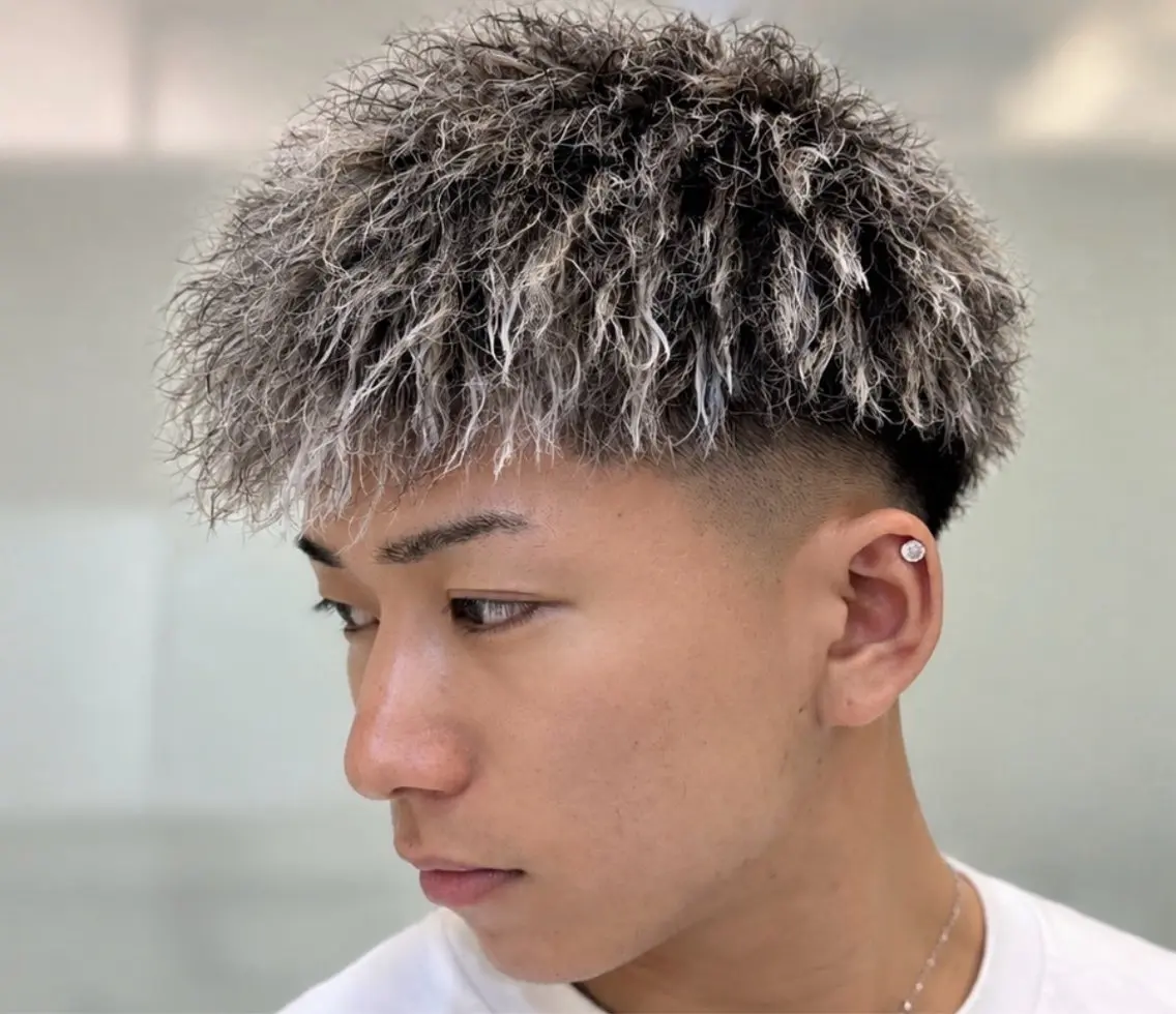 パーマ メンズ 米山 陽太のヘアスタイル