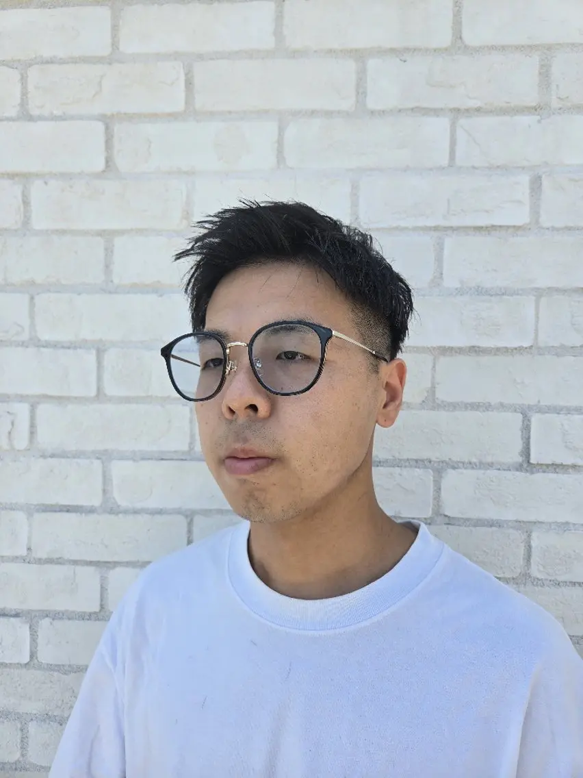 メンズ スパイキーショート preak TOMOのヘアスタイル