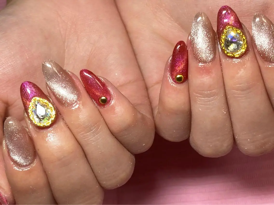 ミディアム ネイル Beauty Salon Lunaのエステ・リラクイメージ