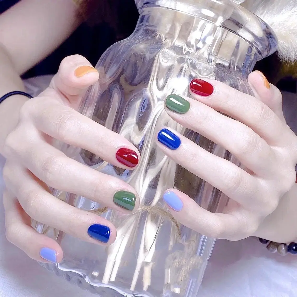 ネイル H3 Nail シロのネイルデザイン