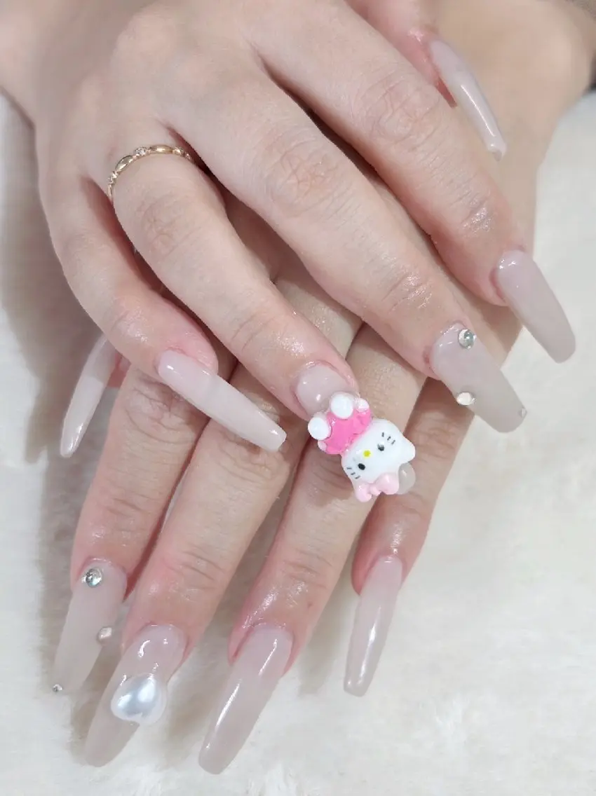 ネイル ロングネイル スーパーロングネイル ハンドネイル ハンドケア 心斎橋Salon Epokkuのネイルデザイン