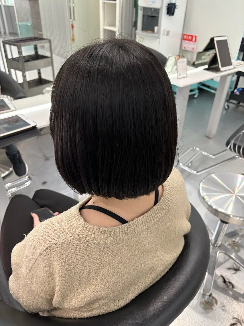 ショート 切りっぱなしボブ ボブ カット ヘアカラー MoA cilue 福島さつき 👧🏻のヘアスタイル