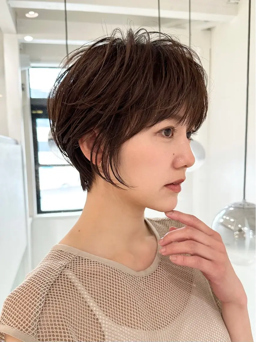 ショート ボブ 顔周りカット 髪質改善 ショートヘア 縮毛矯正 カット ヘアカラー トリートメント ヘッドスパ 縮毛矯正/レイヤー taiga🐯のヘアスタイル