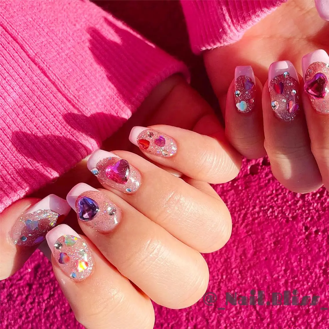 ネイル フレンチネイル ハート ハンドネイル NAIL BLISSのネイルデザイン