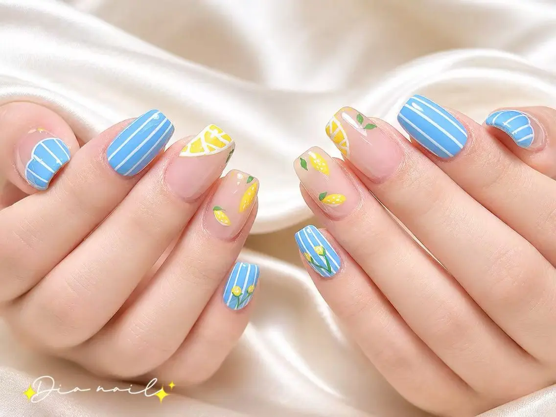 ネイル チークネイル ジェルネイル グラデーション マグネットネイル ニュアンスネイル Di'a nail ネイルサロンのネイルデザイン
